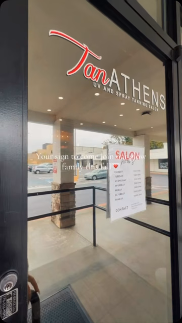 A glimpse of our second home💋 
so many different packages and memberships whether you’re a student or wanting to build up a base we have it all💌  Tan Athens + Wellness 
📍 W. Broad Shopping Center
📱 706-850-7077