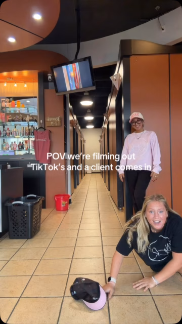 Pls act like you didn’t see us…. But speaking of speaking us we are here till 9’ today come see us and get your glow on 👏🏽💋  Tan Athens + Wellness 
📍 West Broad Shopping Center 
📞 706-850-7077