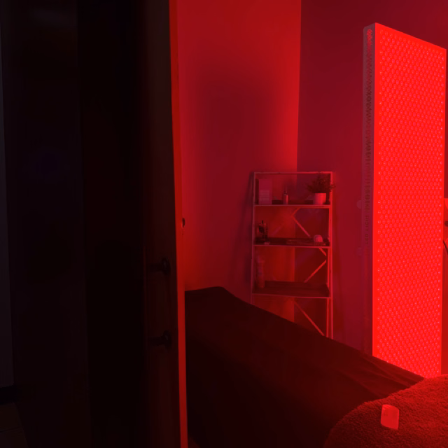 Red Light Therapy is calling your name👏🏽 
Don’t forget we have our red light pans ready to use! So many benefits your body deserves 💌  Tan Athens + Wellness 
📍 W. Broad Shopping Center
📱 706-850-7077